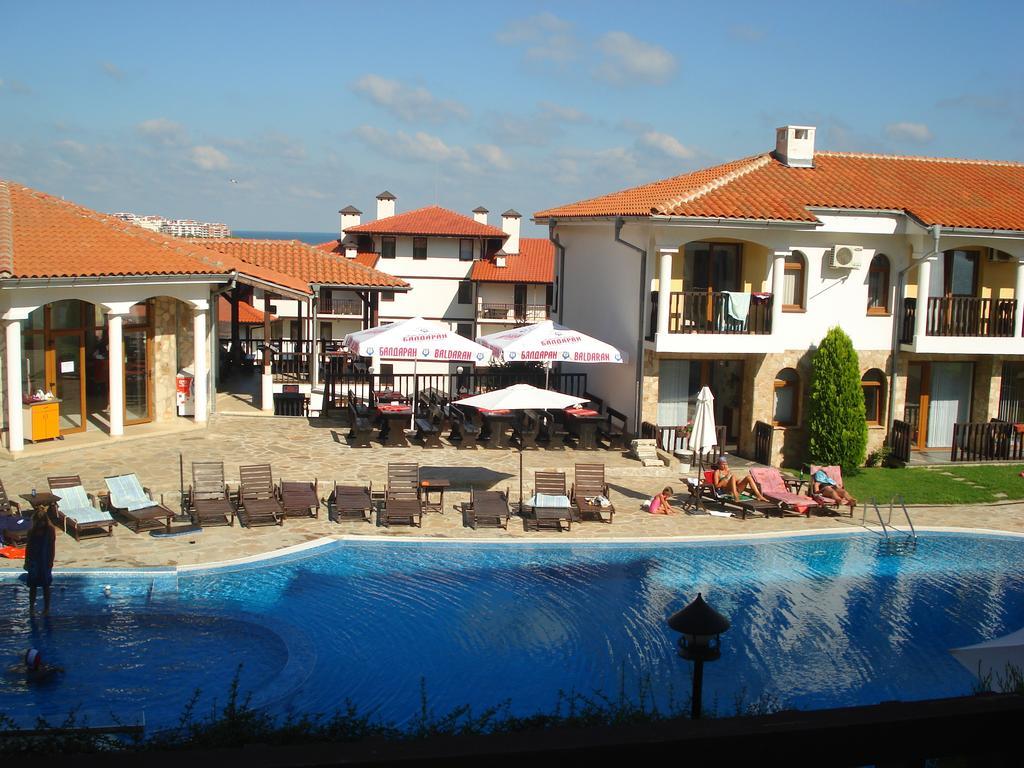 Tsb Sun Coast Apartments Święty Włas Zewnętrze zdjęcie