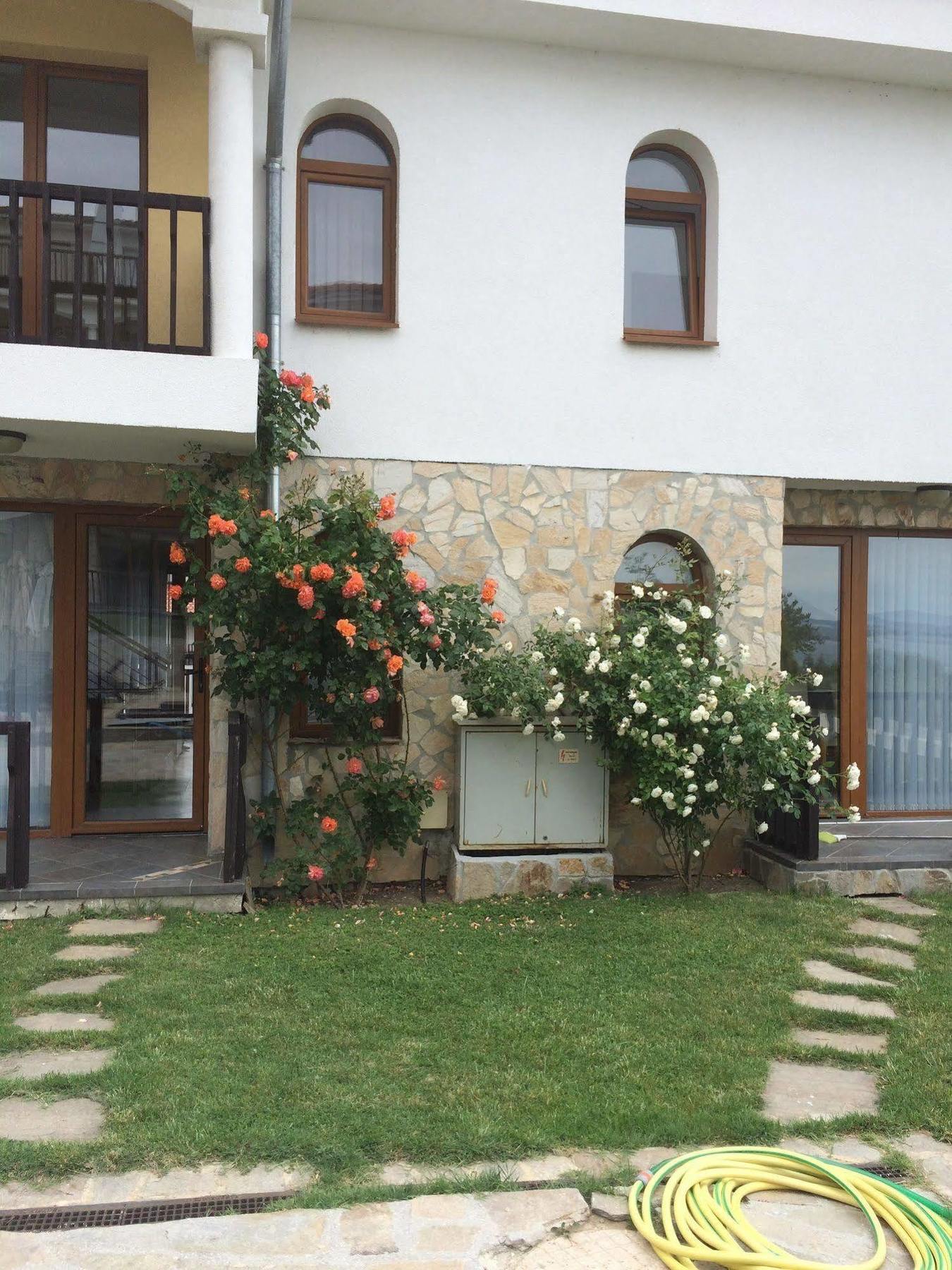 Tsb Sun Coast Apartments Święty Włas Zewnętrze zdjęcie